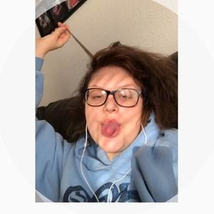 Meet your Posher, Hayleigh